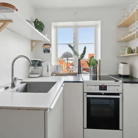 Βίλα Idyllic Townhouse With Private Garden *